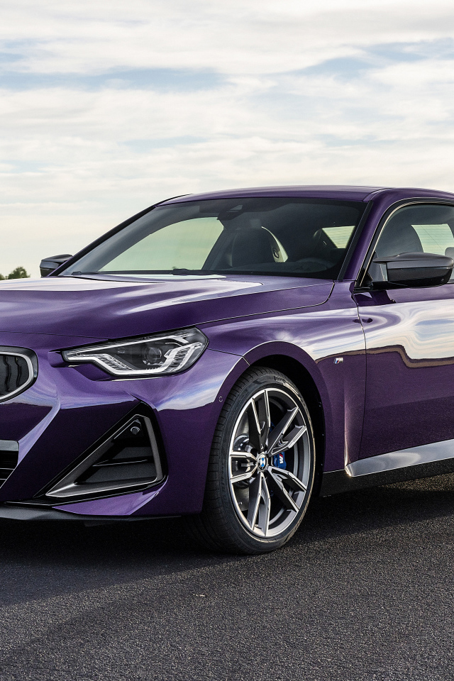 Автомобиль бизнес класса BMW M240i, 2021 года