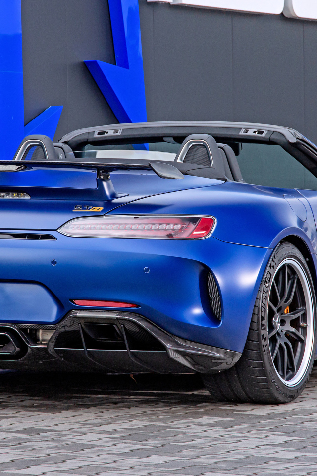 Синий мерседес Posaidon RS 830+ Roadster 2021 года 