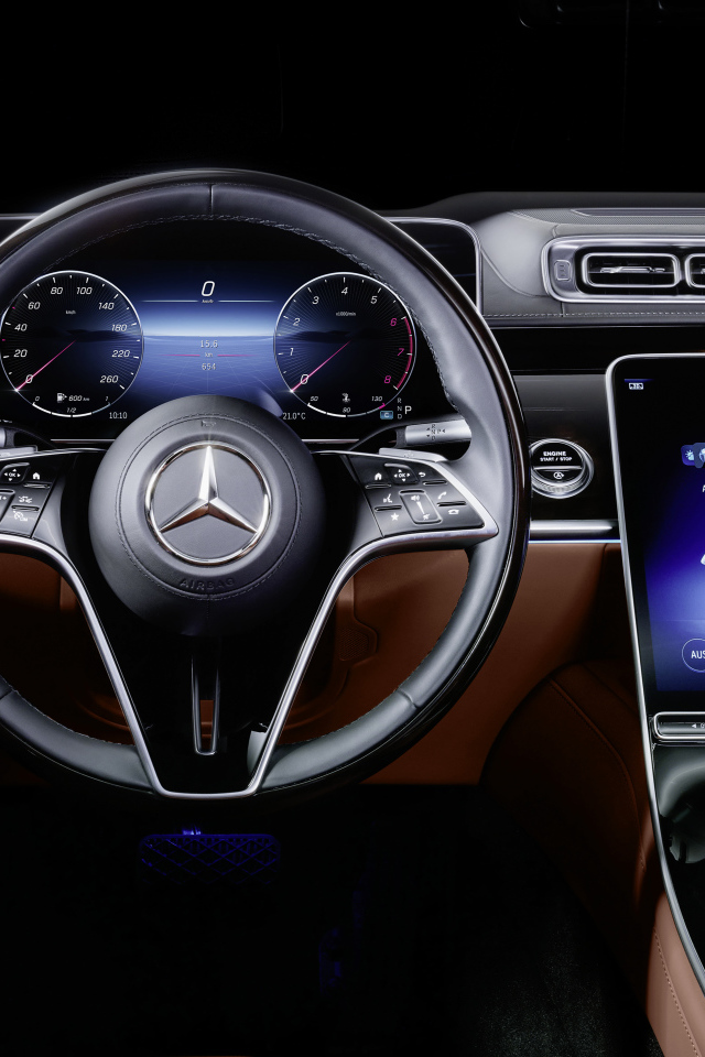 Салон автомобиля Mercedes-Benz S 680 Guard 4MATIC 2021 года 