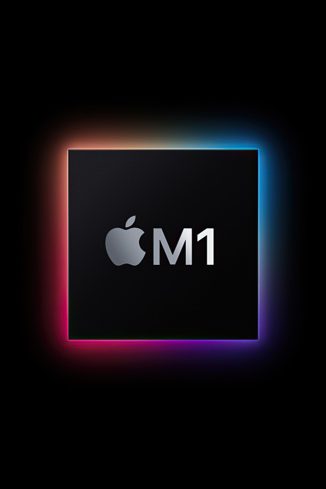 Новый  Apple M1 чип на черном фоне