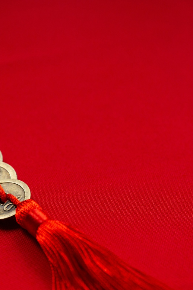 Китайское украшение на красном фоне