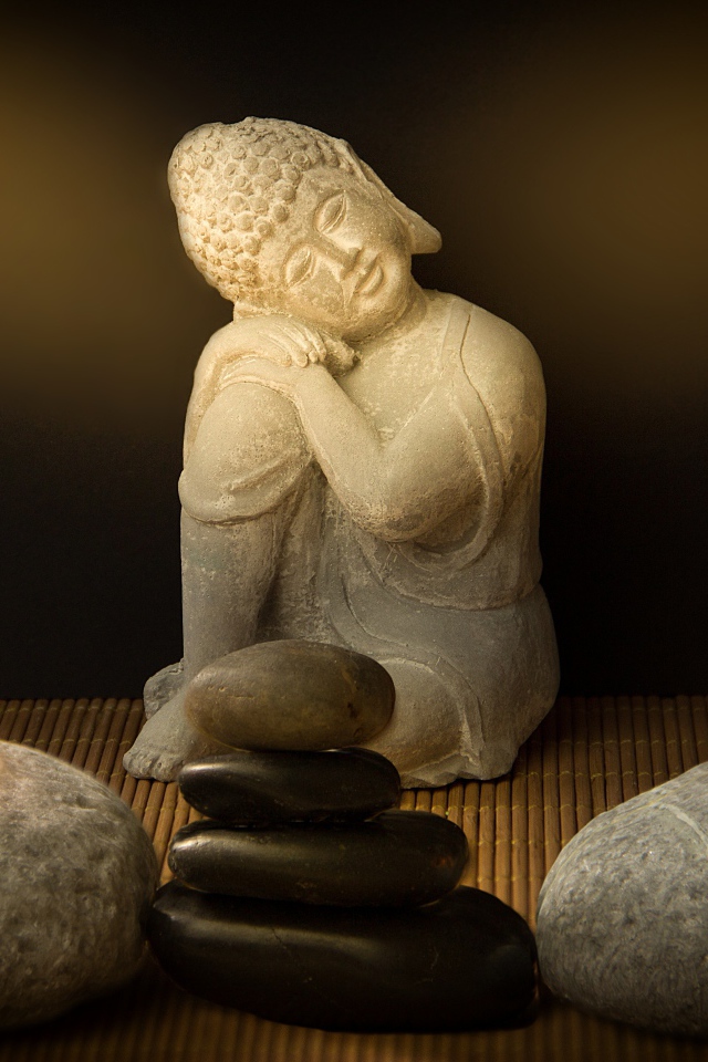 Статуэтка Будда со свечами