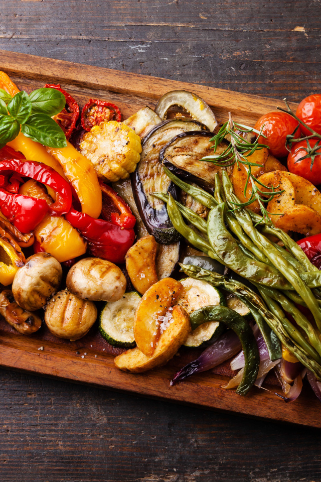 Grilled vegetables on a cutting board