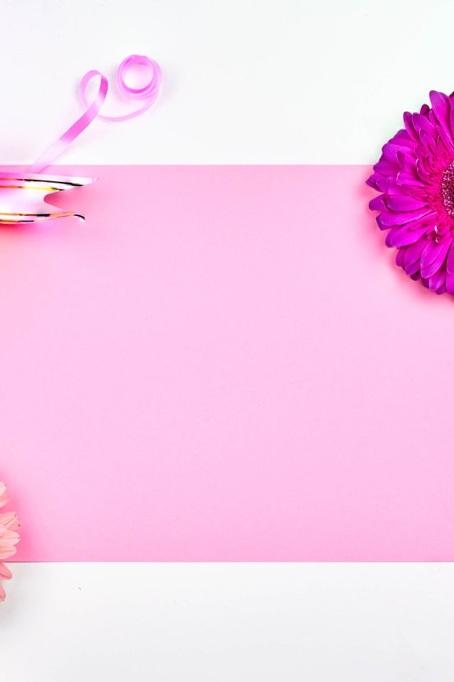 Фон для поздравительной открытки на 8 марта с герберами