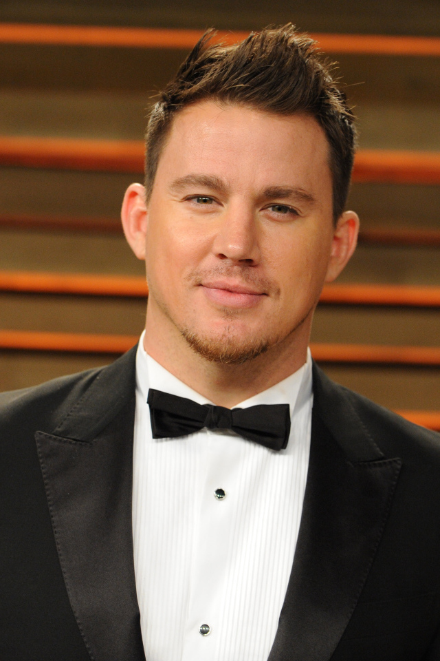 Американский актер Ченнинг Татум у стены