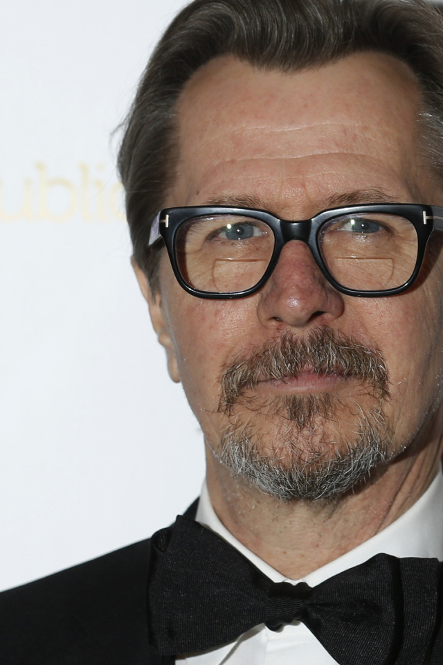 Стильный актер Гари Олдман