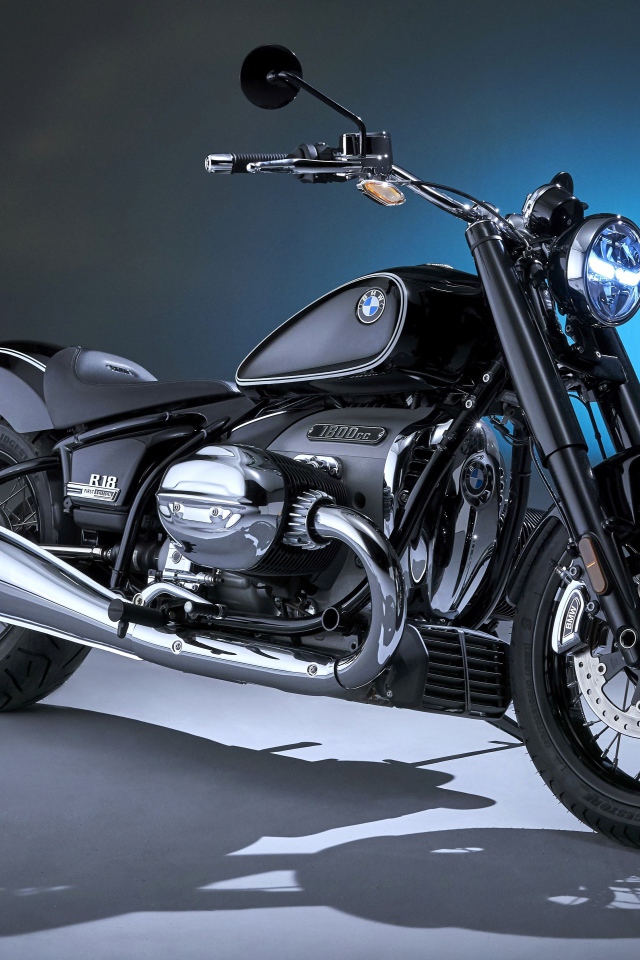 Крутой мотоцикл BMW Concept R 18, 2020 года