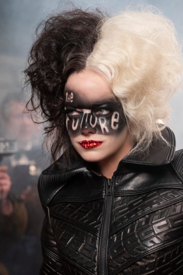 Эмма Стоун в новом фильме Круэлла, 2021