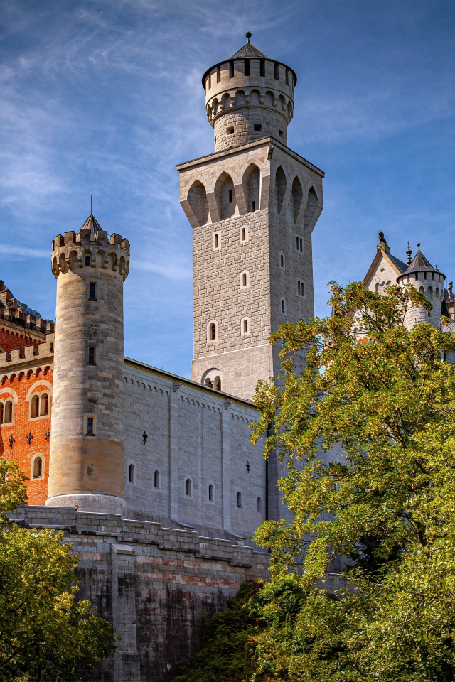 Старинный замок Нойшванштайн, Бавария. Германия