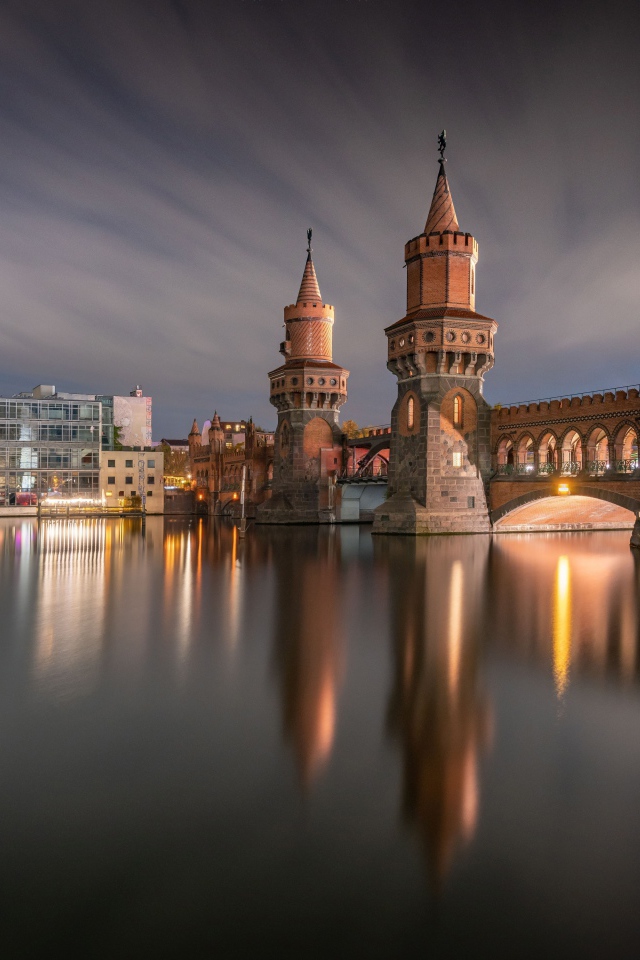 Старинный мост Обербаумбрюкке через мост, Германия