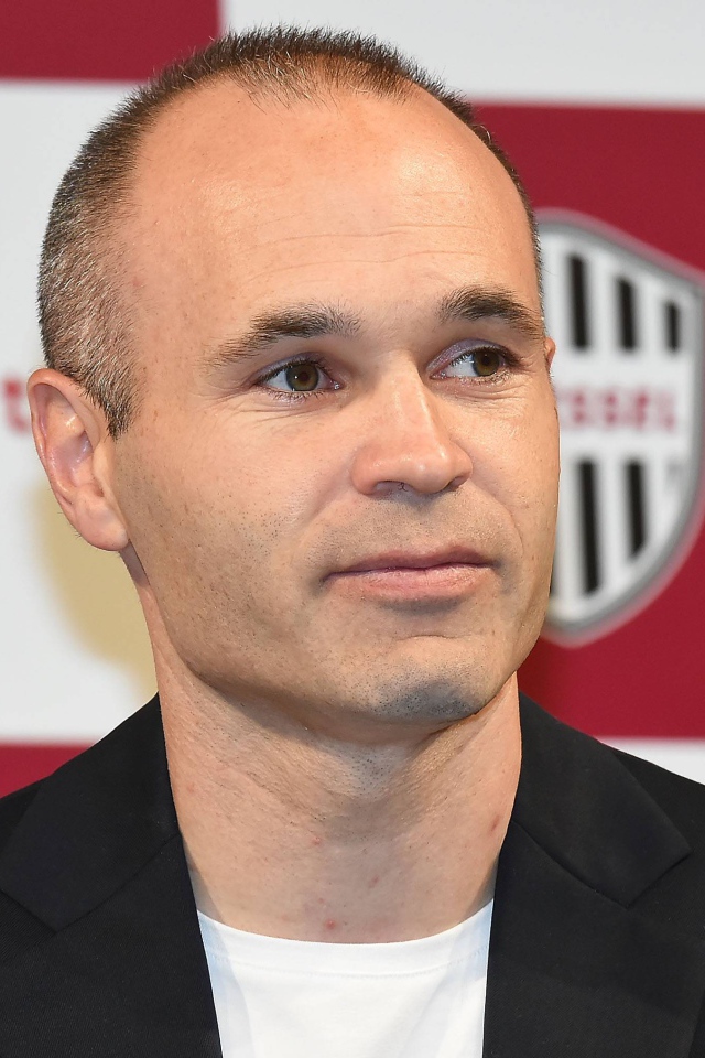 Испанский футболист Андрес Иньеста