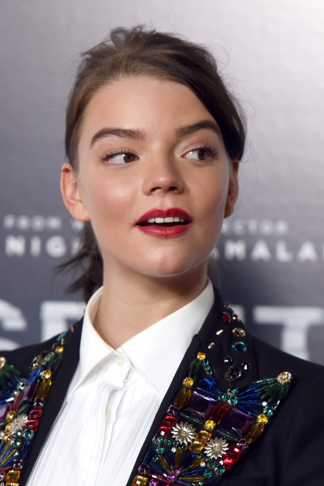 Молодая аргентинская актриса Аня Тейлор-Джой