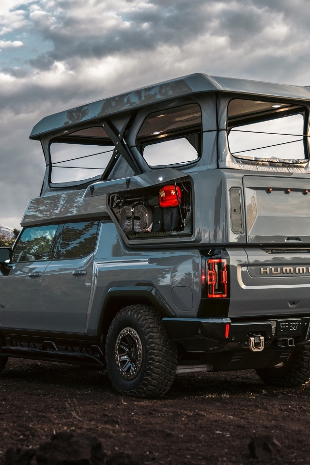 Автомобиль GMC HUMMER EV EarthCruiser 2024 года вид сзади