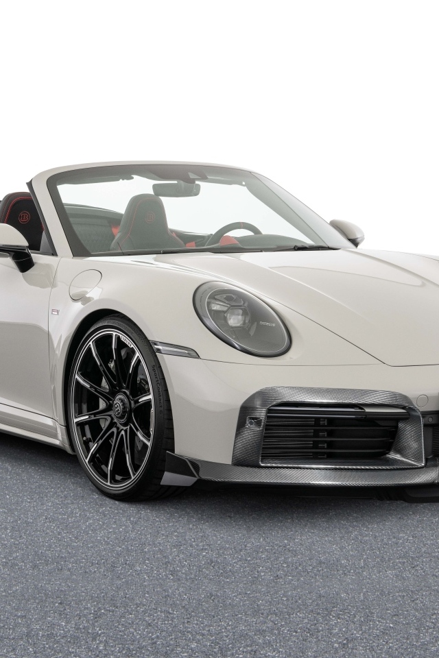 Серебристый Brabus 820 Cabriolet