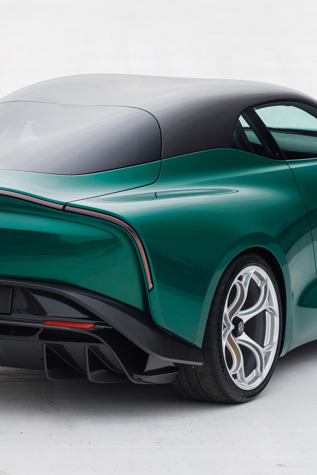 Автомобиль Alfa Romeo Giulia SWB Zagato 2022  вид сзади