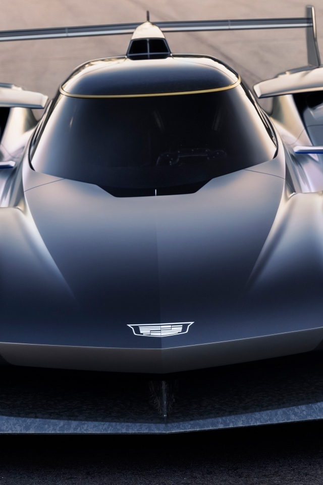 Автомобиль Cadillac Project GTP вид спереди