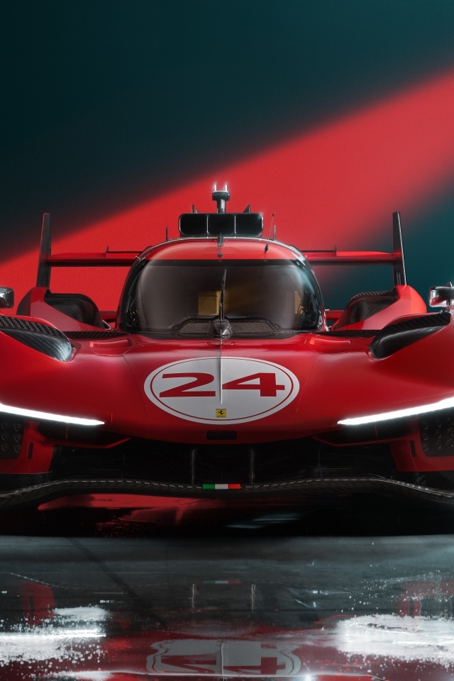 Вид спереди на гоночный автомобиль Ferrari 499P Modificata