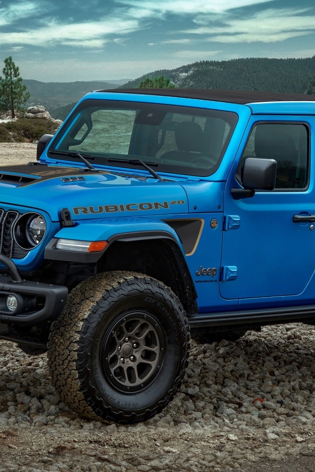 Синий Jeep Wrangler Unlimited Rubicon 2023 года