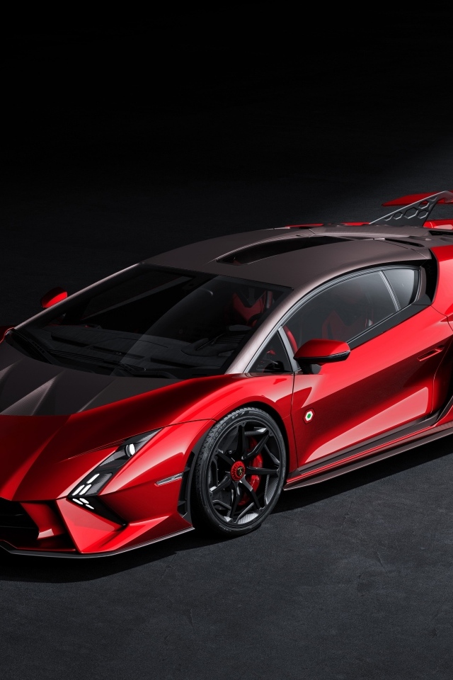 Красный автомобиль Lamborghini Invencible 2024 года
