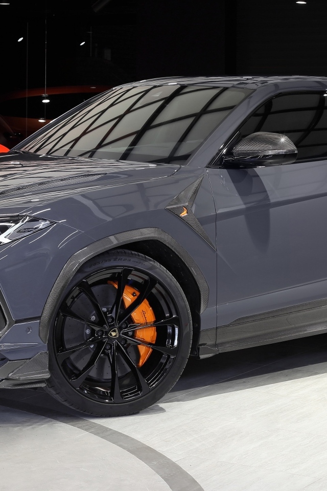Автомобиль TopCar Lamborghini Urus S 2023 года