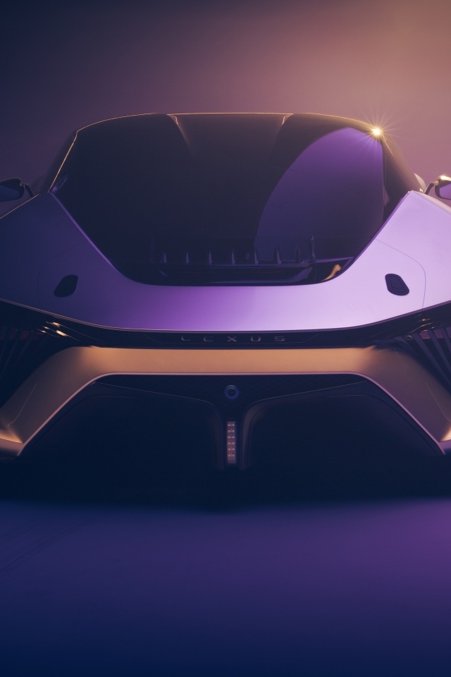 Автомобиль Lexus Electrified Sport Concept вид спереди