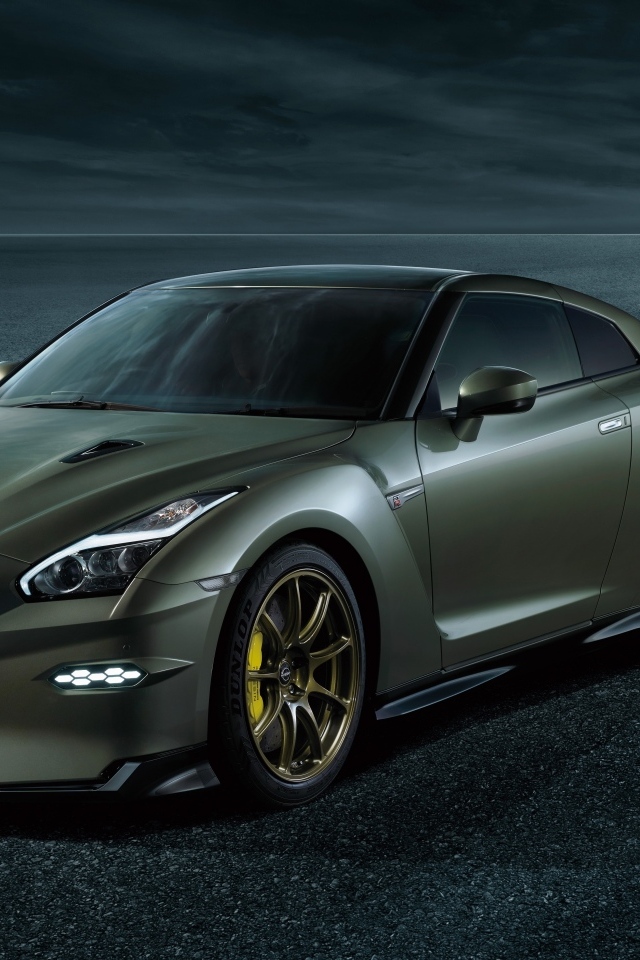 Автомобиль Nissan GT-R Premium Edition T-Spec
