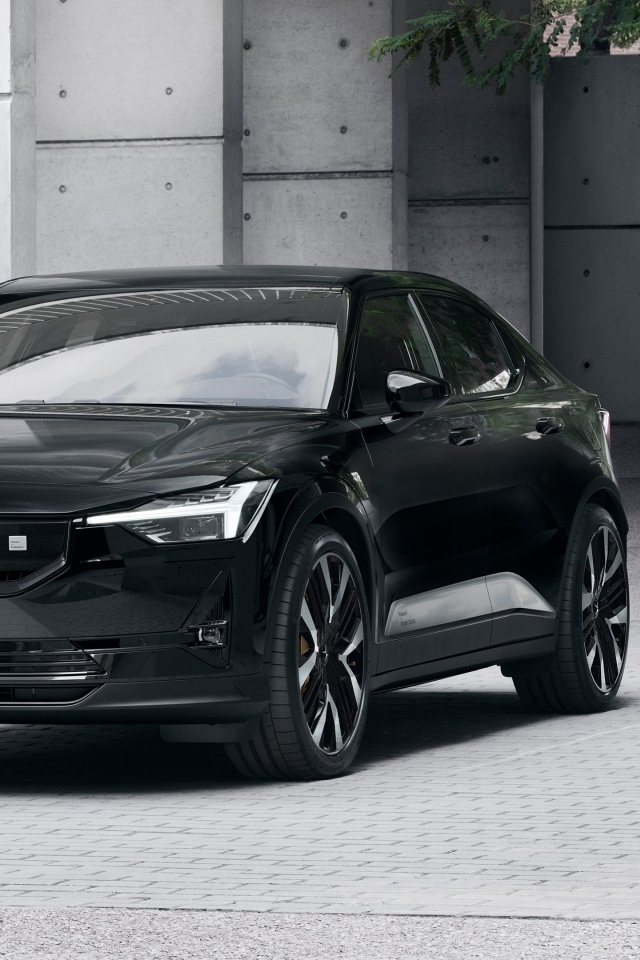 Автомобиль Polestar 2 2023  года черного цвета