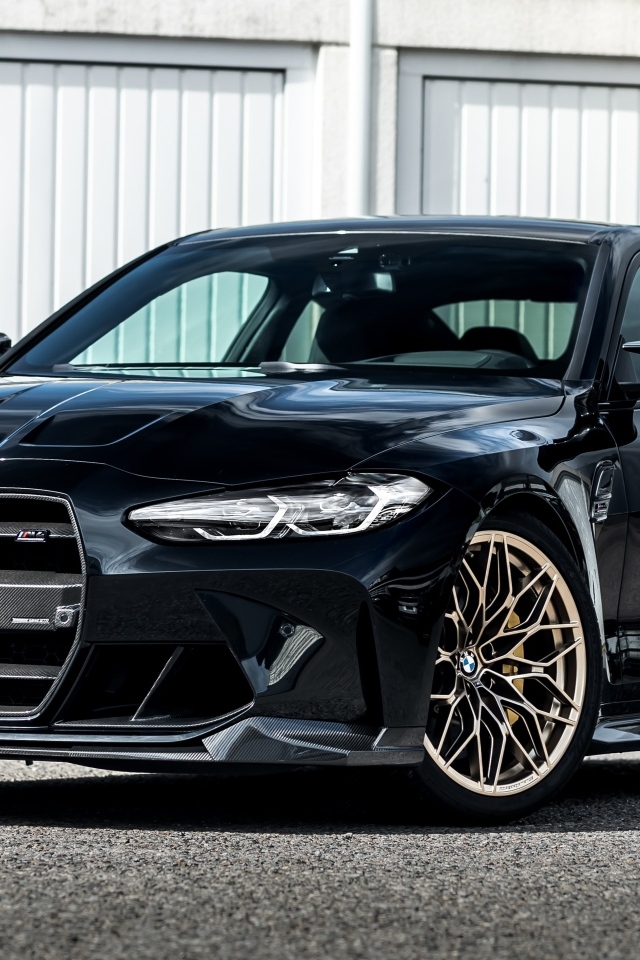 Черный автомобиль Manhart MH4 600