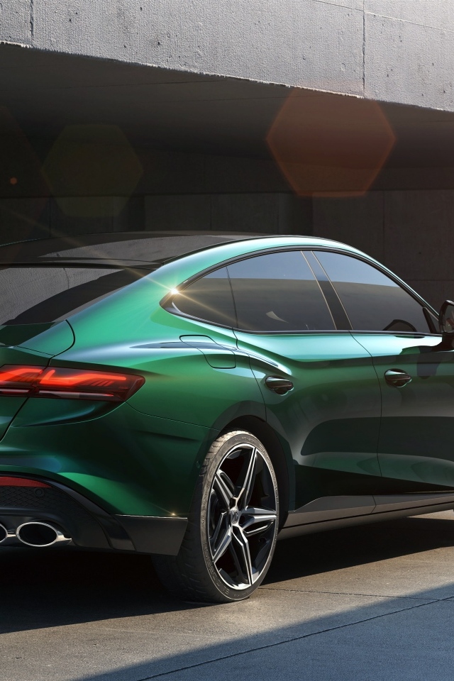 Автомобиль MG 7 Trophy вид сзади