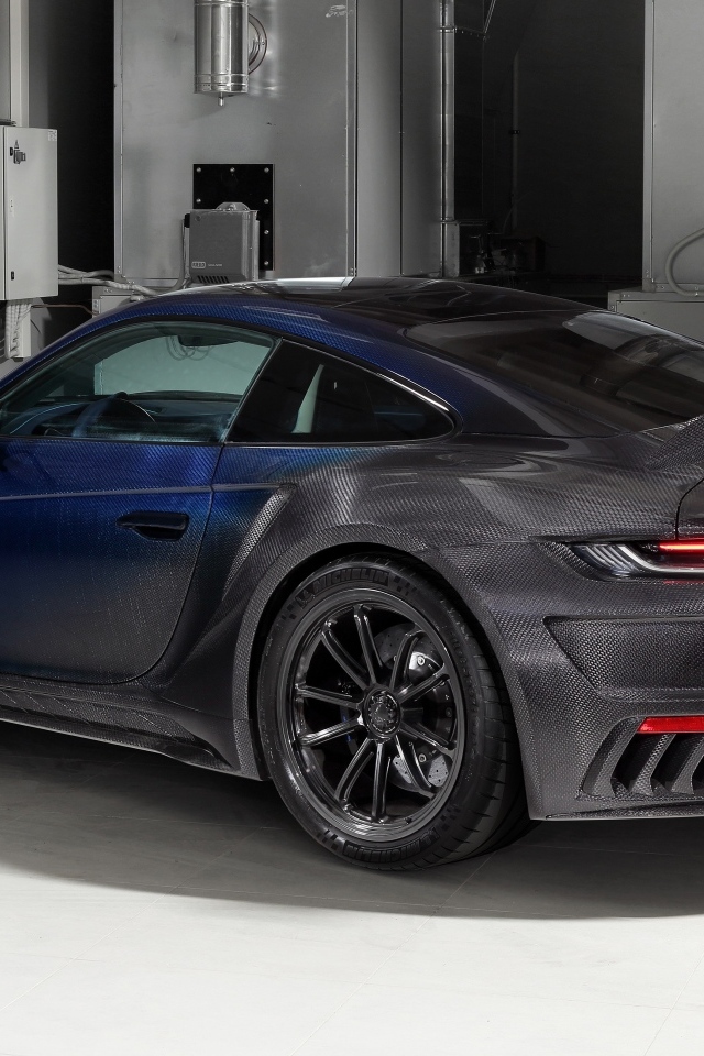 Автомобиль Porsche 911 Turbo S Stinger GTR  вид сзади