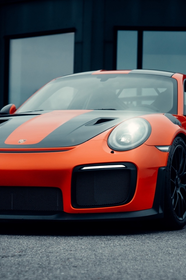 Автомобиль Porsche 911 GT2 RS