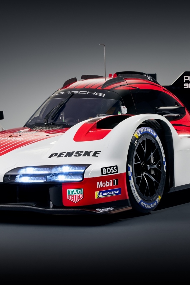 Гоночный автомобиль Porsche 963 Prototype