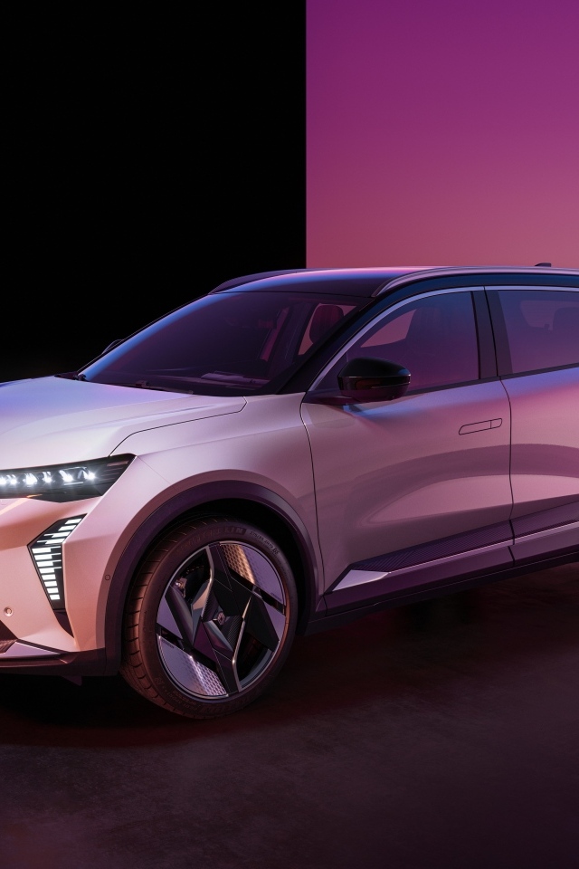 Внедорожник Renault Scénic E-Tech 2024 года