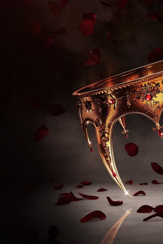 Золотая корона с лепестками красной розы