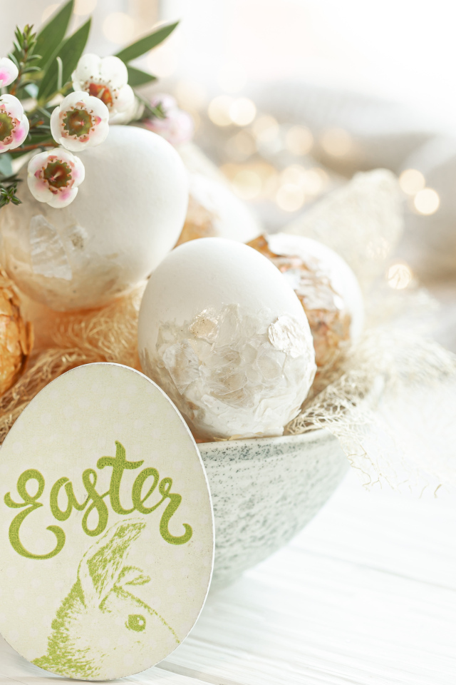 Красивые яйца с цветами на Пасху