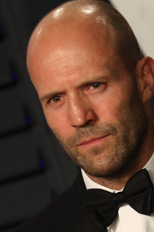 Серьезный мужчина, актер Джейсон Стэтхэм