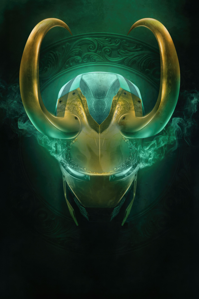 Шлем Локи с рогами