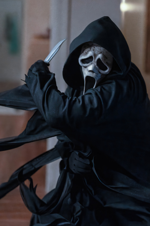 Маньяк из фильма Крик 6