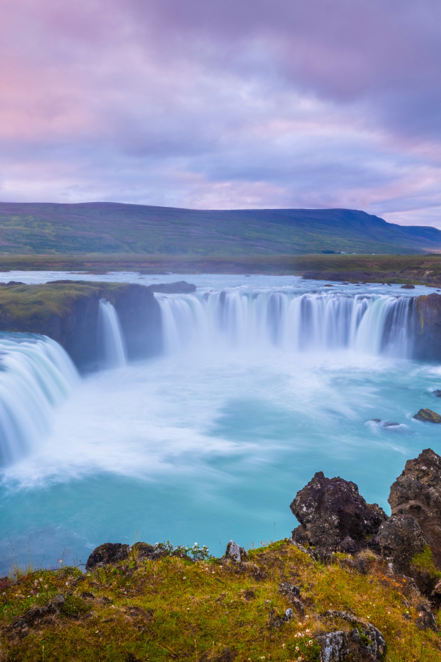 Большой водопад Годафосс, Исландия