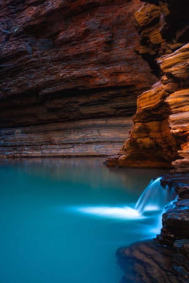 Водная пещера Kermits pool, Австралия