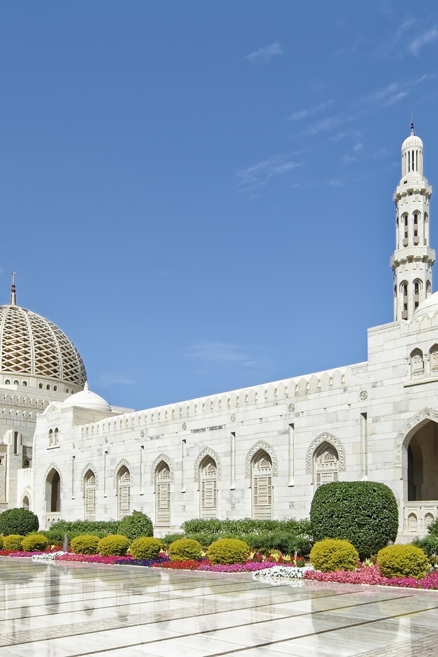 Большая белая  мечеть султана Кабуса, Оман