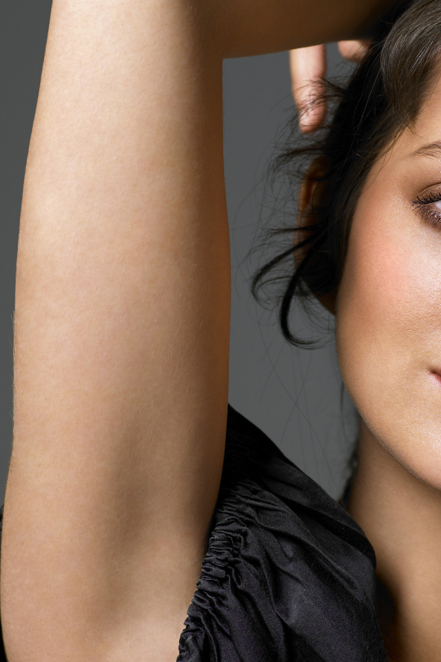 Красивая французская актриса Марион Котийяр