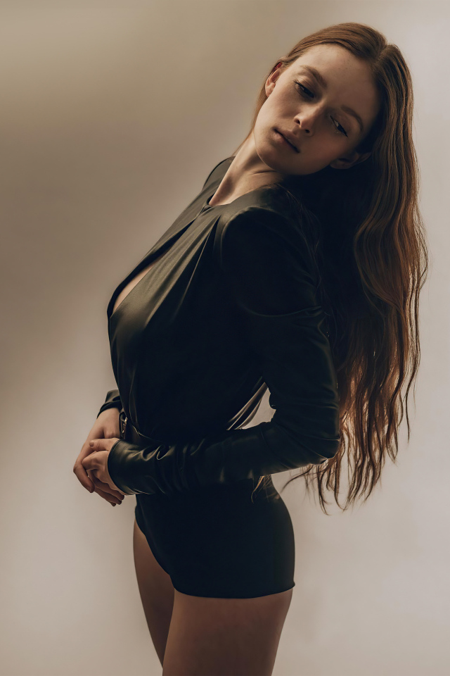 Фотосессия актрисы Ларсен Томпсон