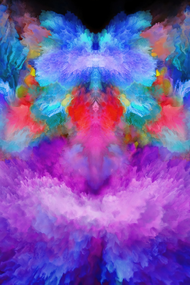 Взрыв разноцветной краски крупным планом