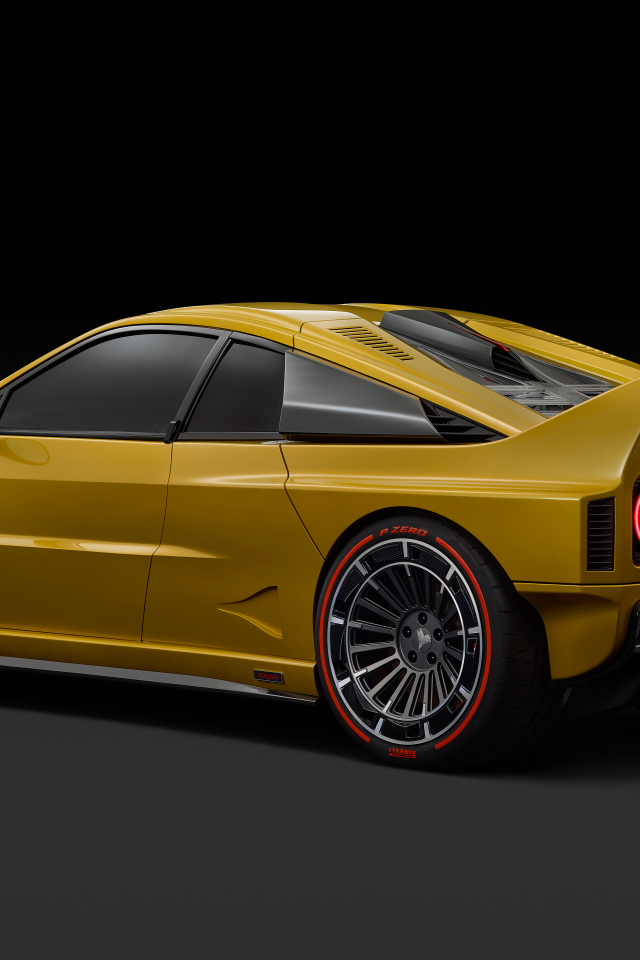 Вид сзади на автомобиль Kimera EVO38 2024 года