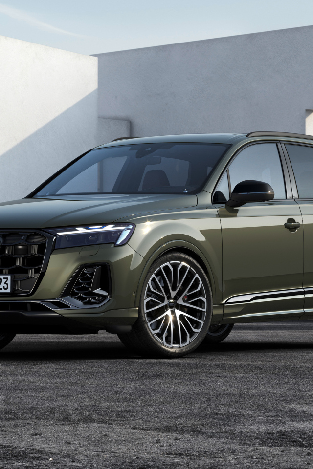 Автомобиль Audi SQ7 TFSI 2024 года