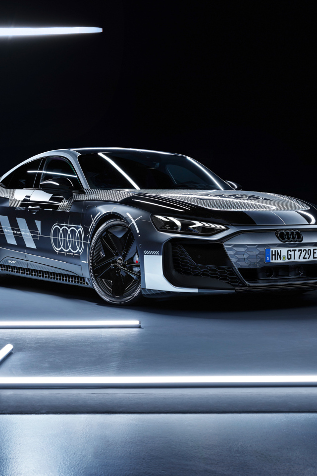 Автомобиль Audi RS E-Tron GT Prototype