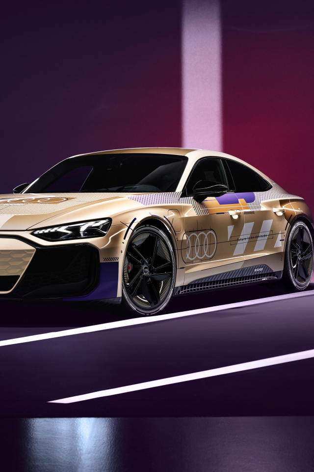 Быстрый автомобиль Audi RS E-Tron GT Prototype