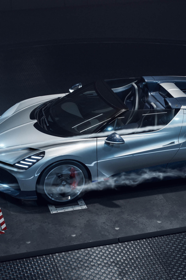 Вид сверху на автомобиль Bugatti W16 Mistral Roadster