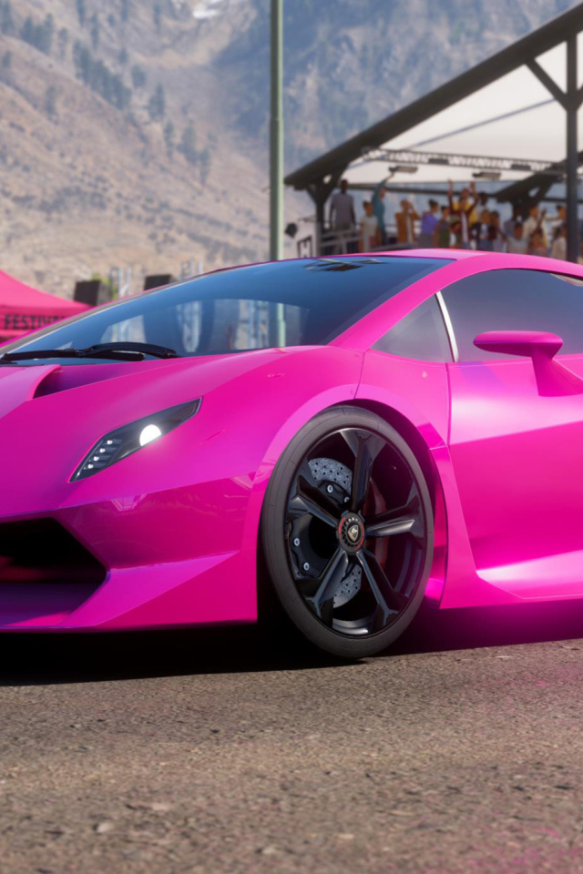 Розовый автомобиль Lamborghini Sesto Elemento